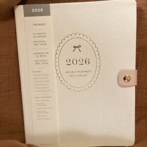 Fringe 2026 Weekly Planner – White & Gold